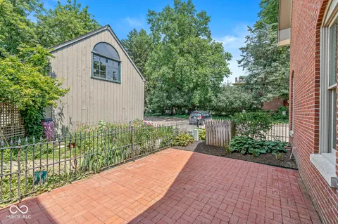 $750,000 | 331 North East Street, Indianapolis, IN 46202