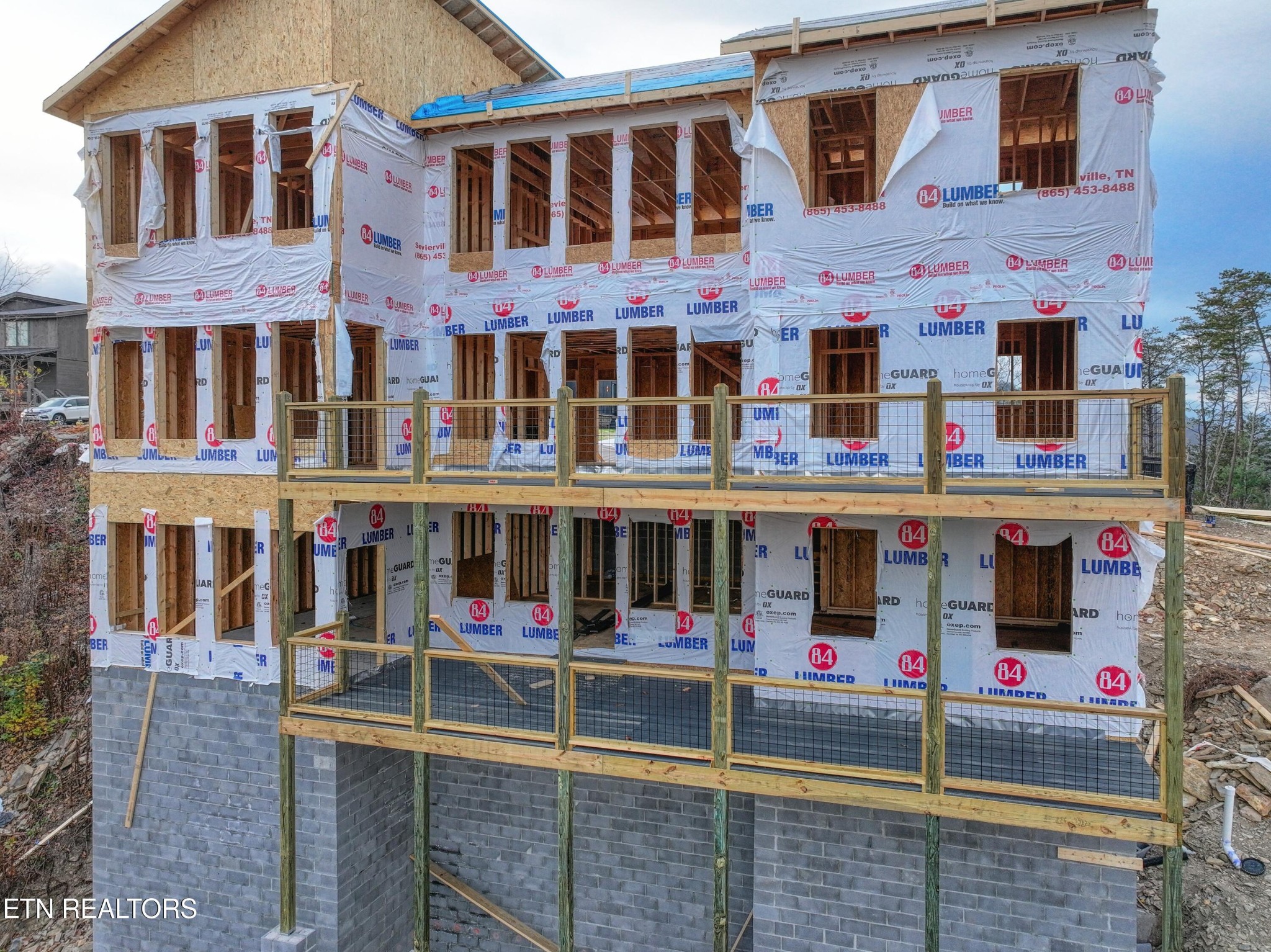 2670 Cloud View Drive Sevierville, TN 37862 - Photo 7 of 47 a front view of multi story residential apartment building