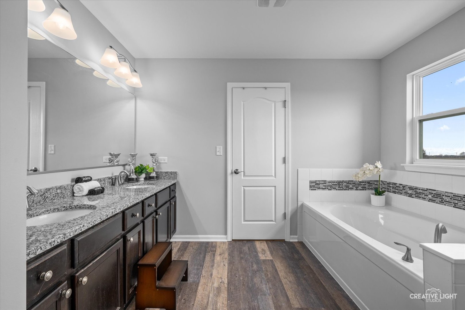 4303 Schofield Drive Oswego, IL 60543 - Photo 19 of 44