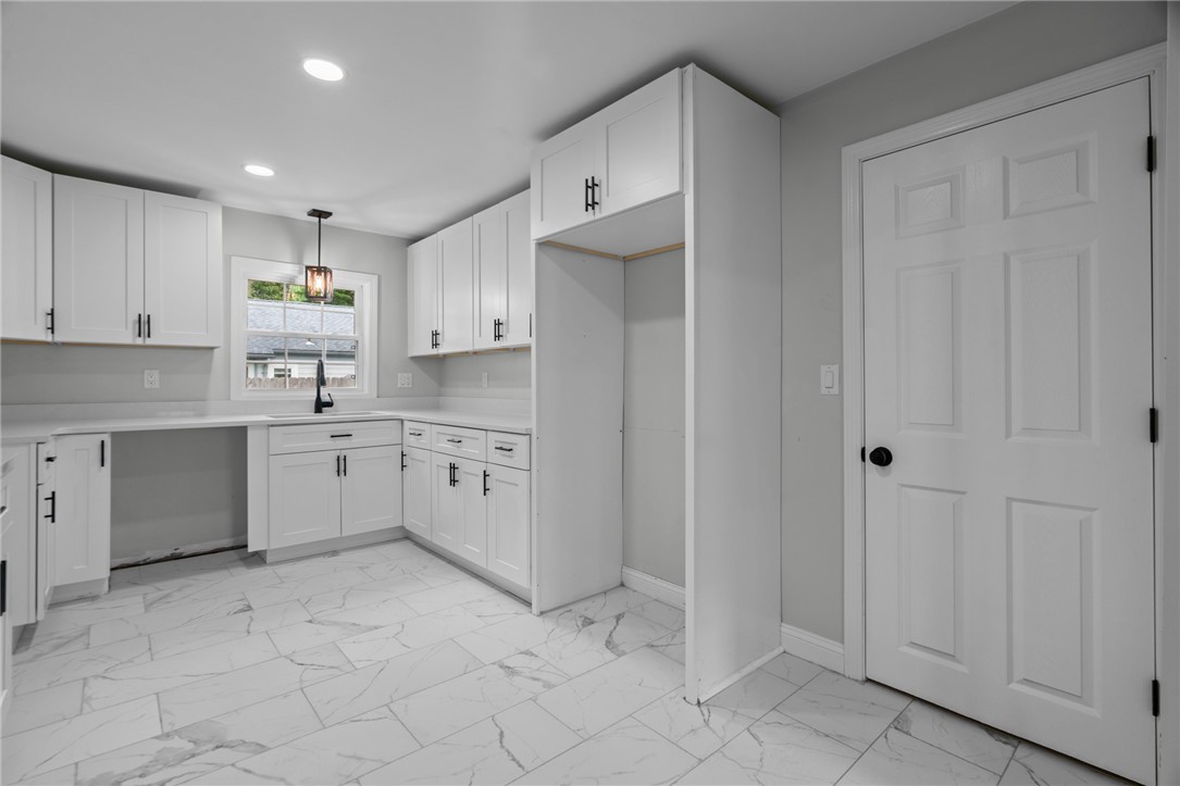 78 Viewesta Road Warwick, RI 02886 - Photo 12 of 29