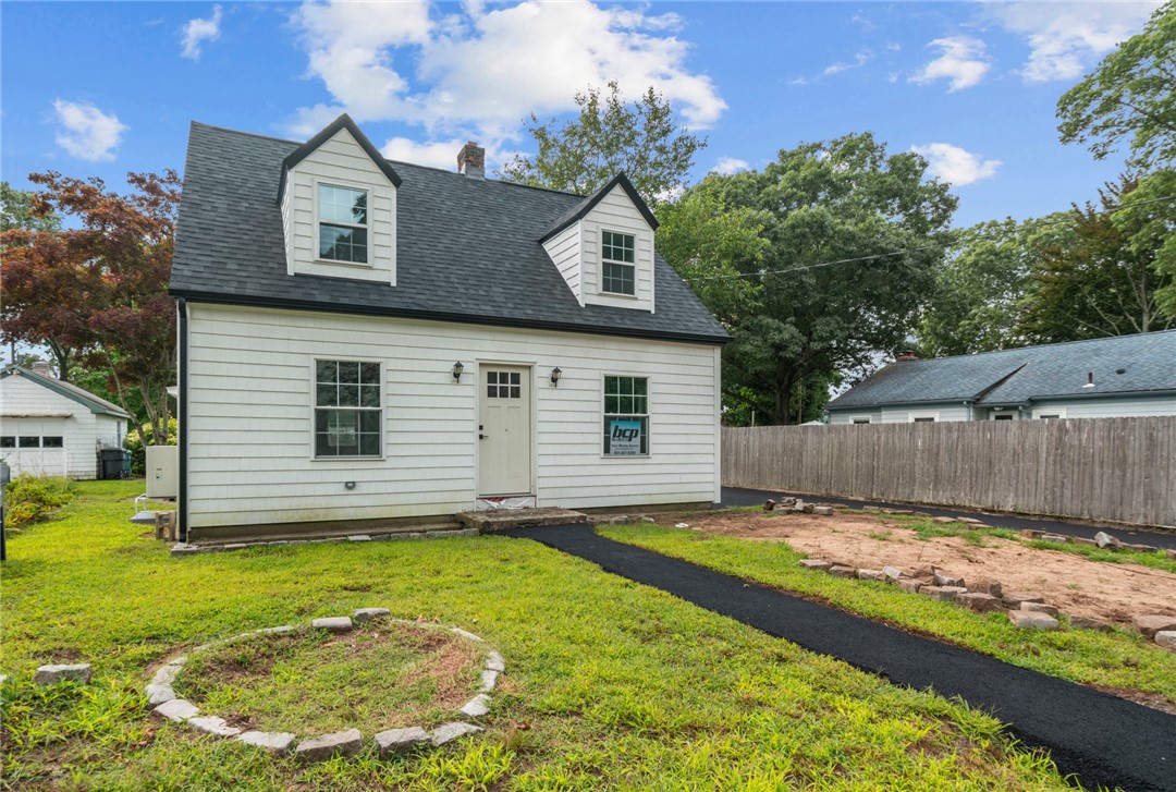 78 Viewesta Road Warwick, RI 02886 - Photo 2 of 29