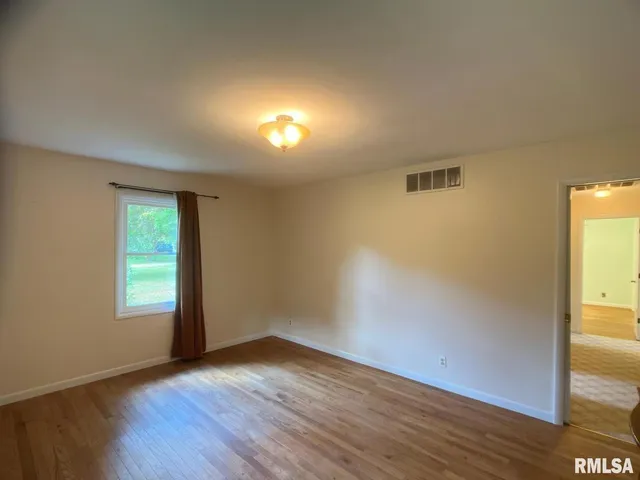 $249,000 | 8994 Old Highway 13, Murphysboro, IL 62966