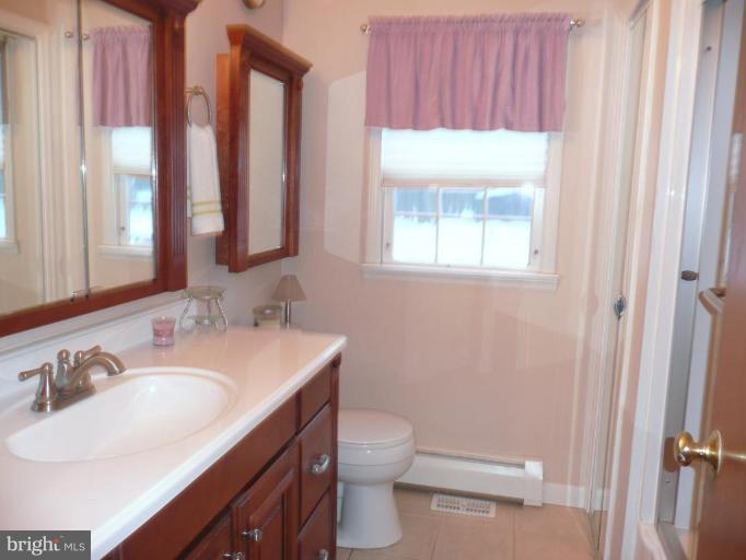 5475 Long Beach Road St. Leonard, MD 20685 - Photo 7 of 29 Bath #1