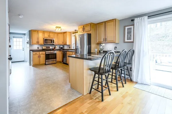 $625,000 | 18 Cherrywood Circle, Plymouth, MA 02360
