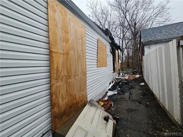 $39,998 | 115 Young Street, Buffalo, NY 14212