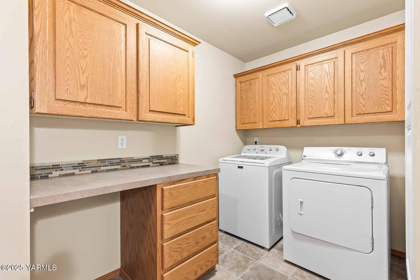 613 South Friedline Road Yakima, WA 98908 - Photo 44 of 54 39. Laundry