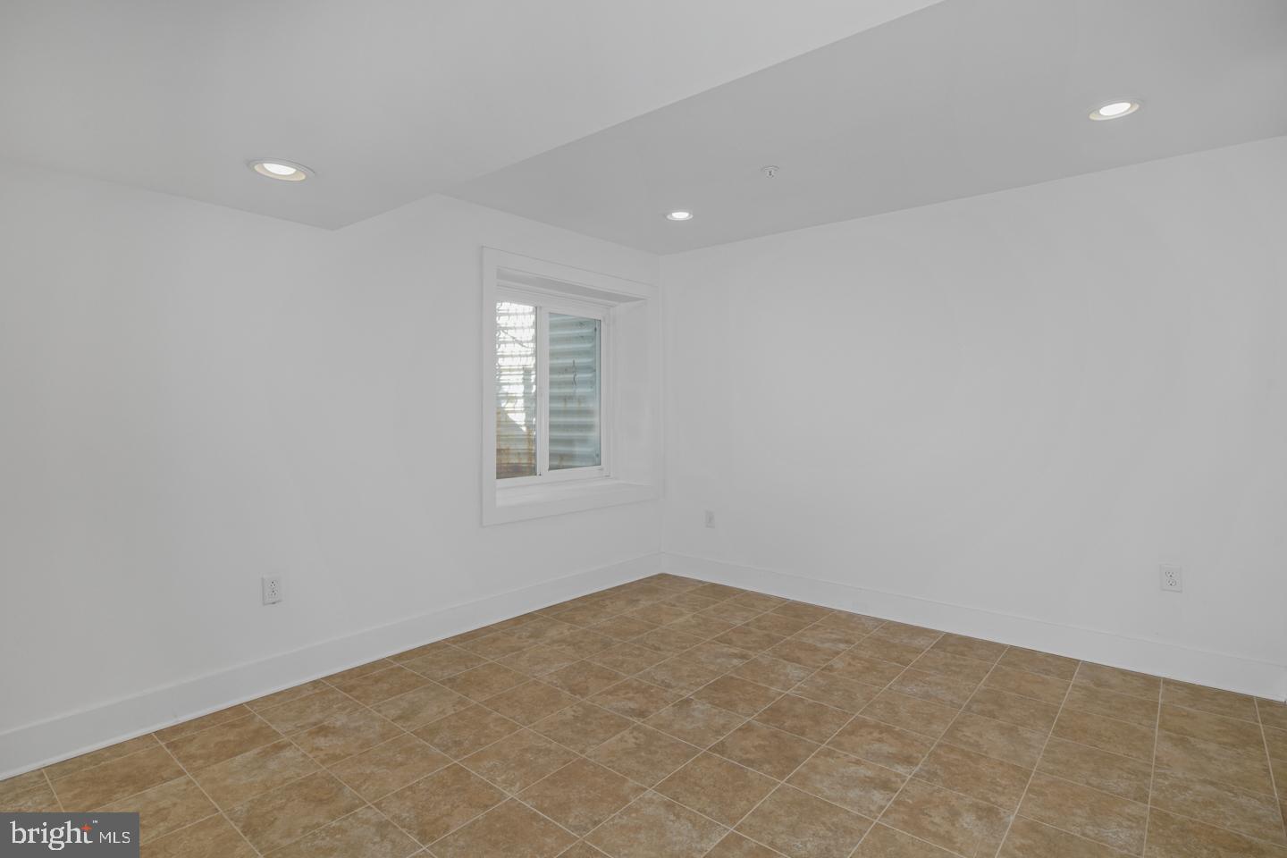 900 North 5th Street, Unit 1 Philadelphia, PA 19123 - Photo 11 of 35