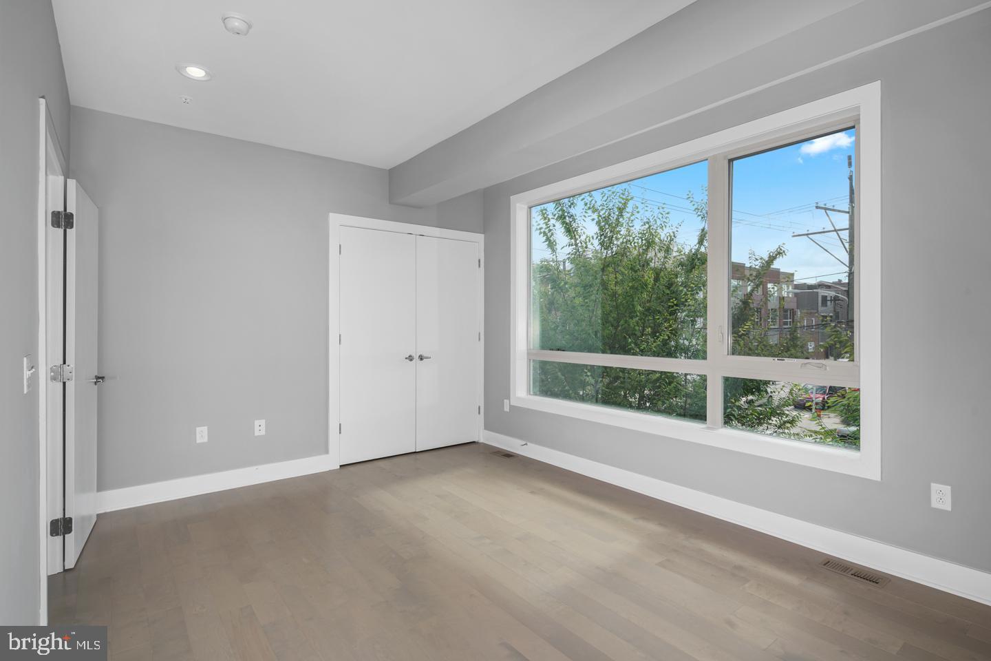 900 North 5th Street, Unit 1 Philadelphia, PA 19123 - Photo 16 of 35