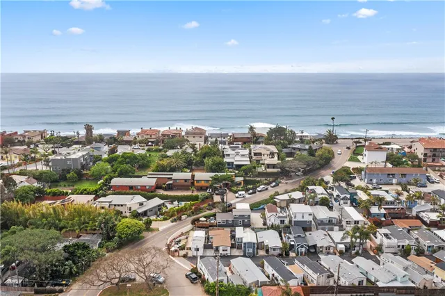 $399,999 | 123 Jasper Street, Unit 12, Encinitas, CA 92024