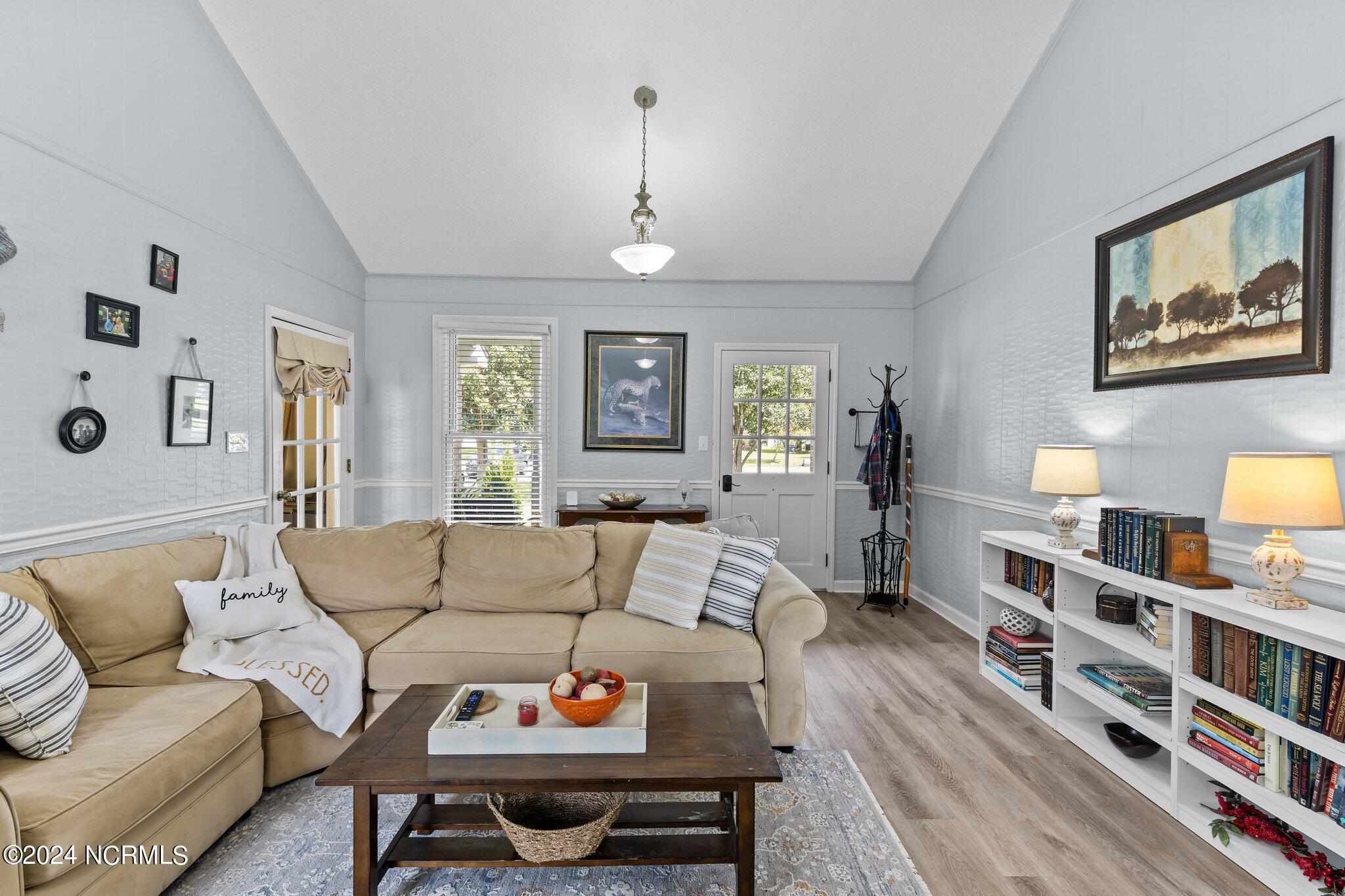 313 Rockledge Road New Bern, NC 28562 - Photo 24 of 48 30-web-or-mls-BLS_0075