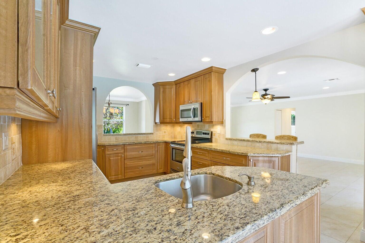 1104 Northeast 4th Drive Deerfield Beach, FL 33441 - Photo 13 of 37 Kitchen