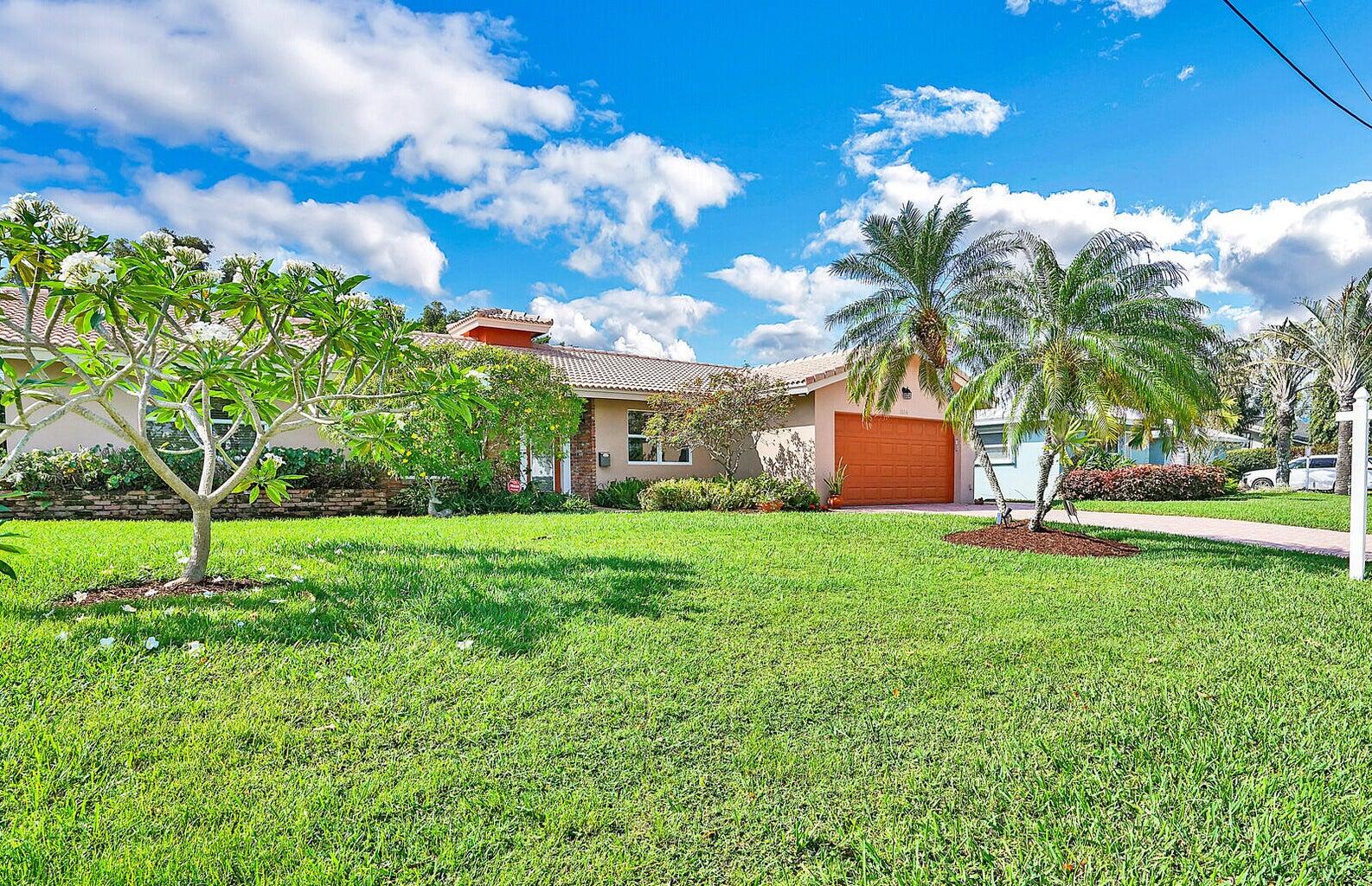 1104 Northeast 4th Drive Deerfield Beach, FL 33441 - Photo 3 of 37 Street view