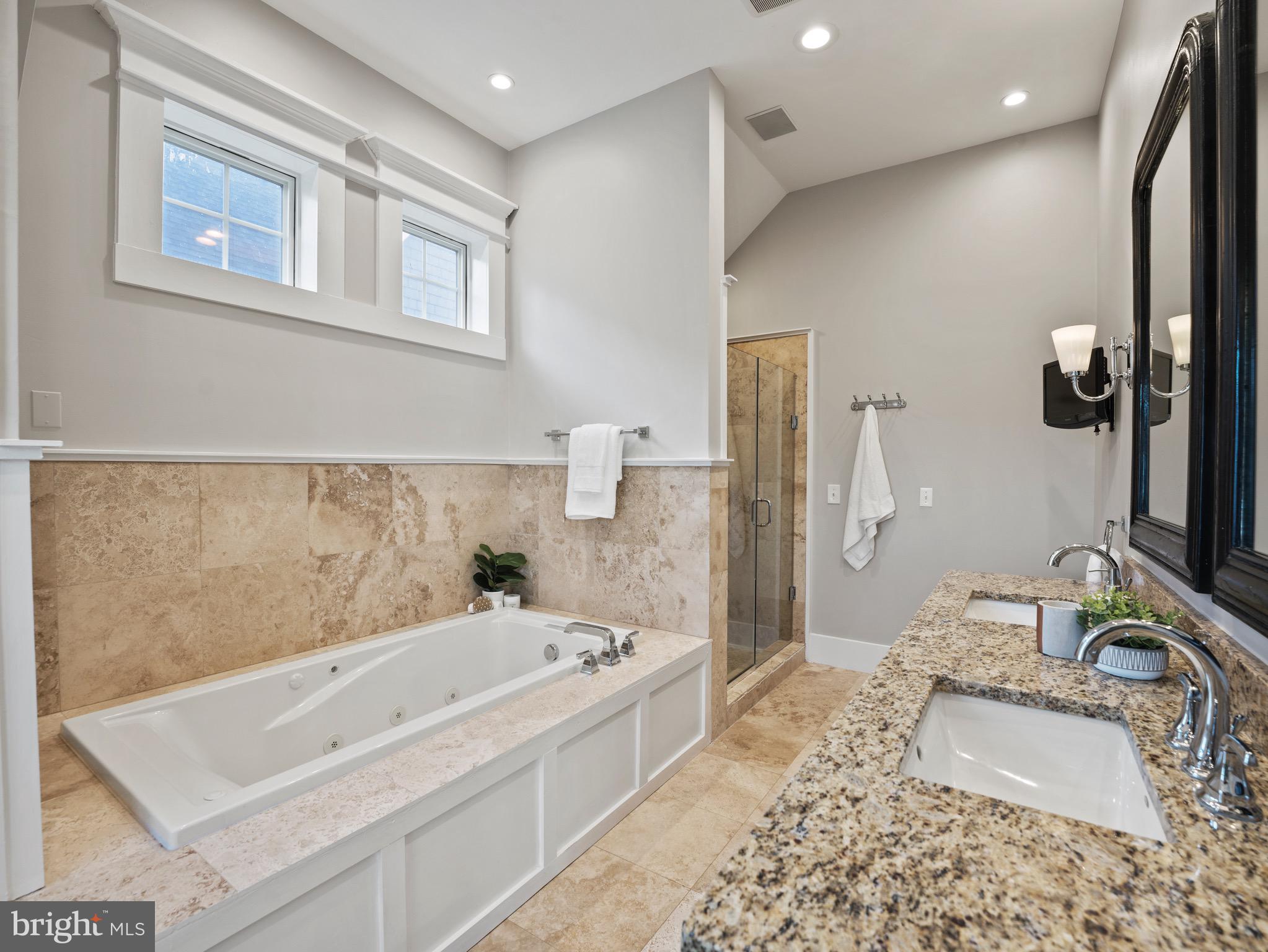 2812 1st Road North Arlington, VA 22201 - Photo 16 of 30