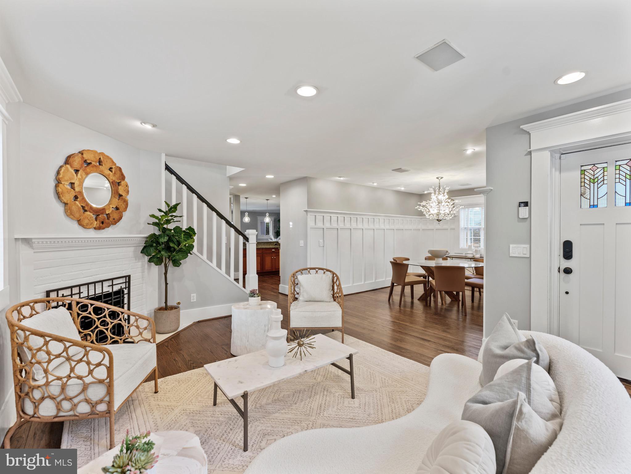 2812 1st Road North Arlington, VA 22201 - Photo 3 of 30