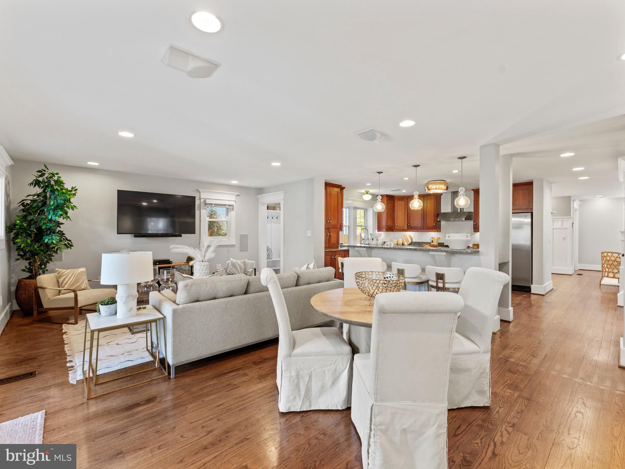 2812 1st Road North Arlington, VA 22201 - Photo 9 of 30