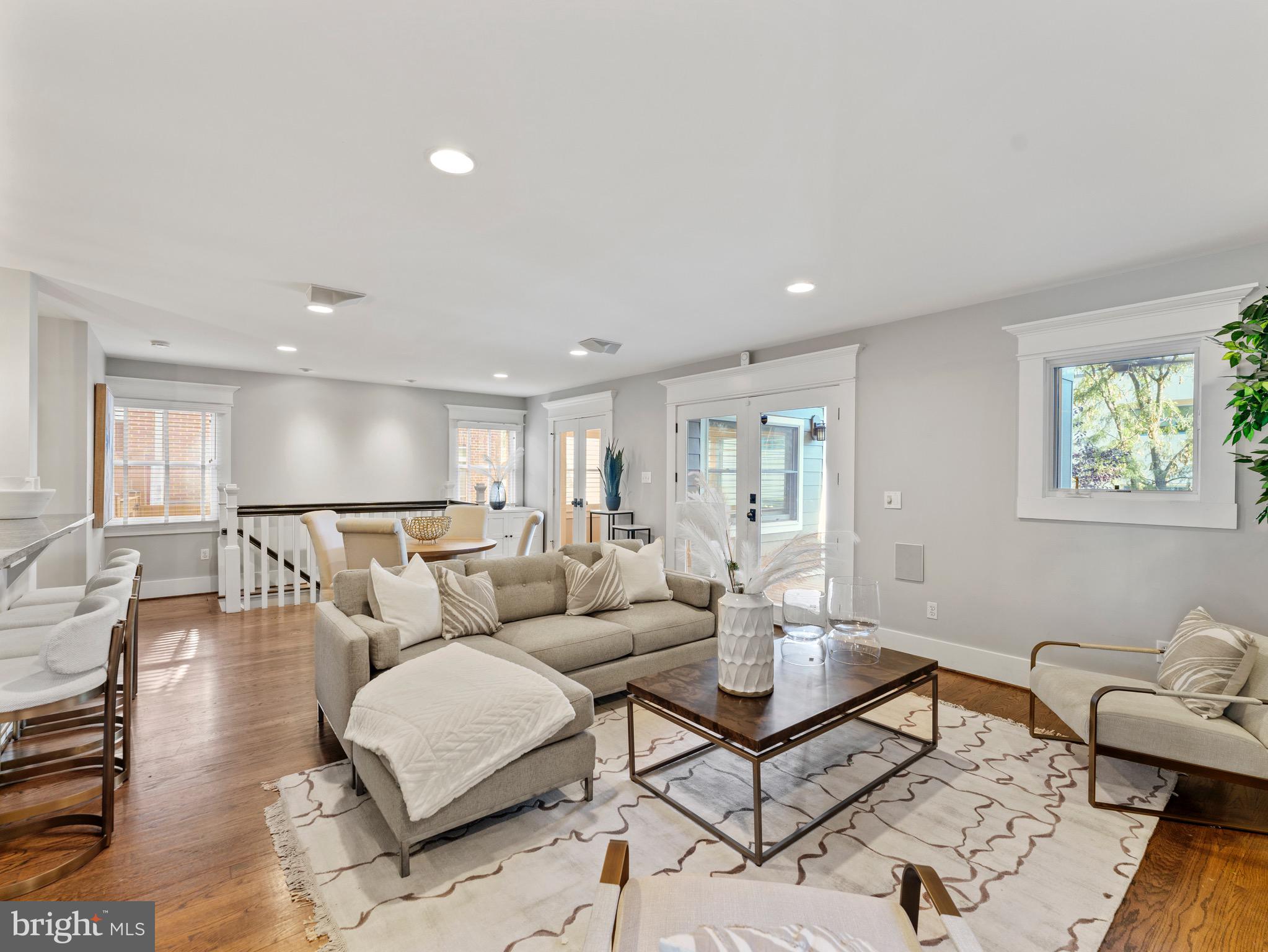 2812 1st Road North Arlington, VA 22201 - Photo 10 of 30