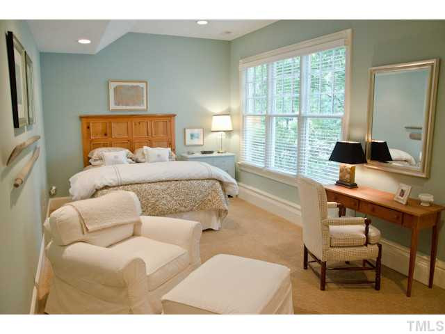 3104 Surrey Road Durham, NC 27707 - Photo 16 of 25 Photo 16