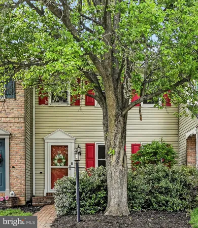 $269,900 | 61 Brookfield Road, Lititz, PA 17543