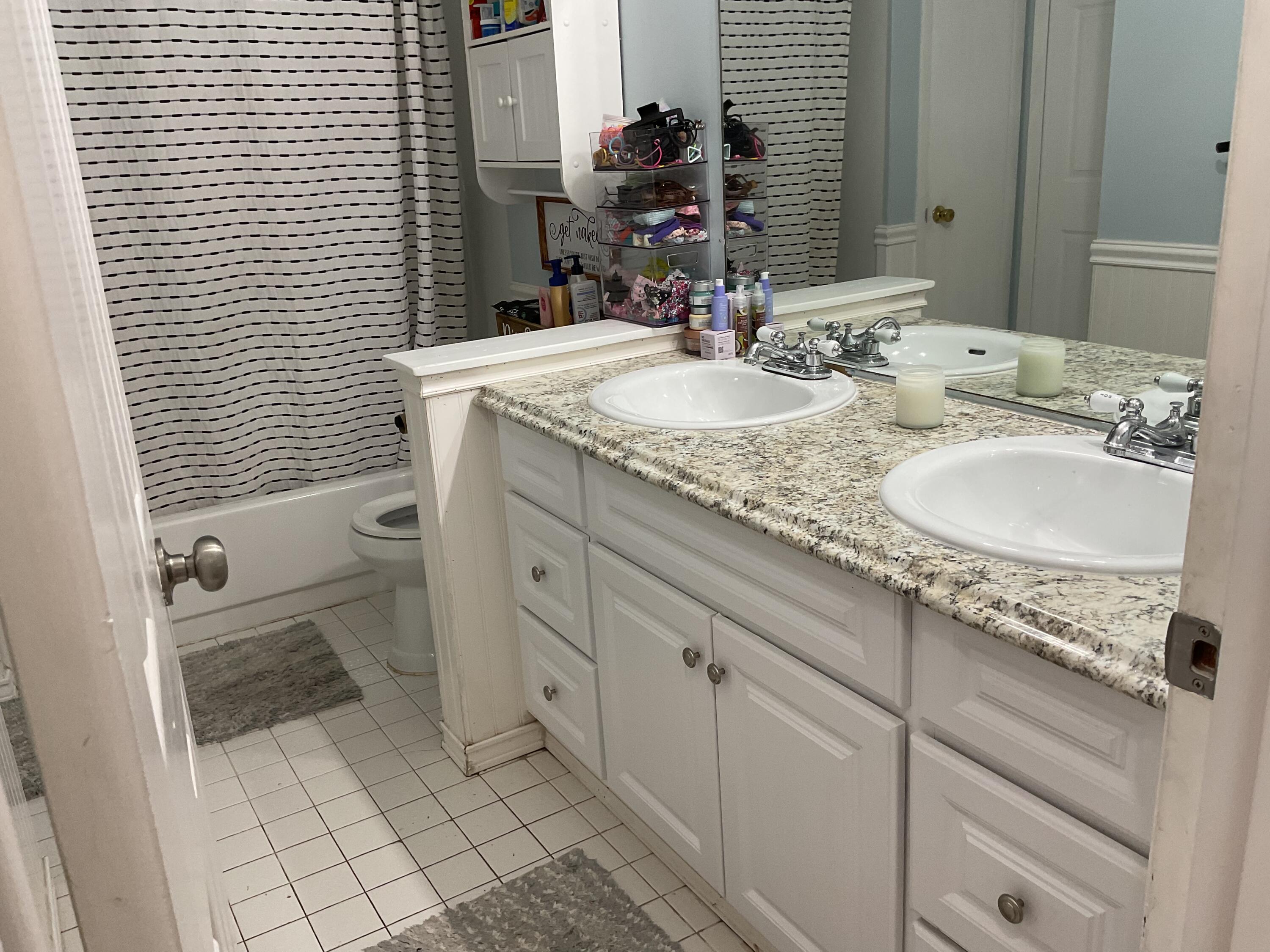 5992 Willowbridge Road Ypsilanti, MI 48197 - Photo 11 of 23 922188DF-CE7D-4986-B0D7-83410FAE4EB5