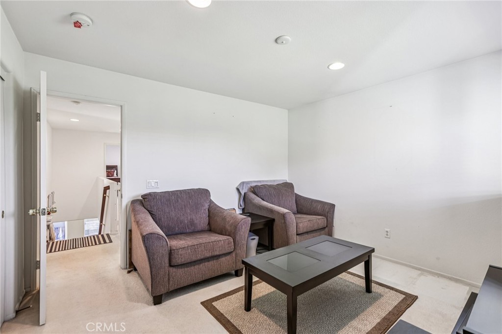17550 Buttonwood Lane Carson, CA 90746 - Photo 24 of 43 a living room with furniture