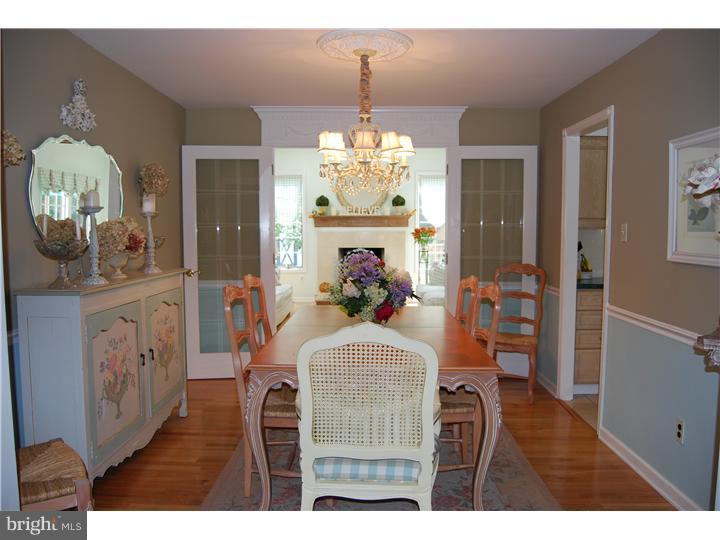 115 Windmoor Road Delran, NJ 08075 - Photo 4 of 25