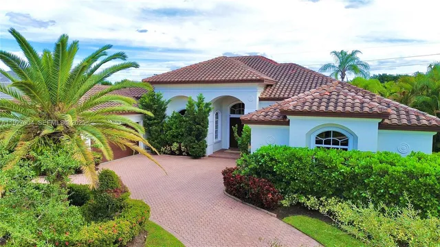 $14,900 | 19038 Park Ridge Street, Weston, FL 33332