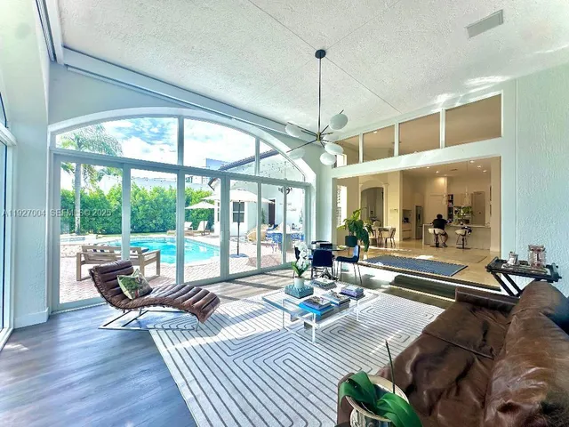 $14,900 | 19038 Park Ridge Street, Weston, FL 33332