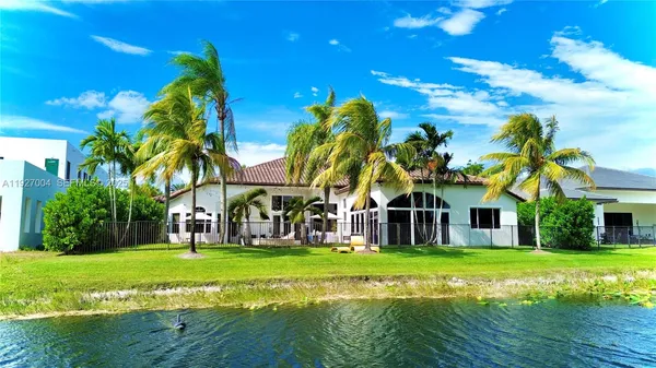 $12,500 | 19038 Park Ridge Street, Weston, FL 33332