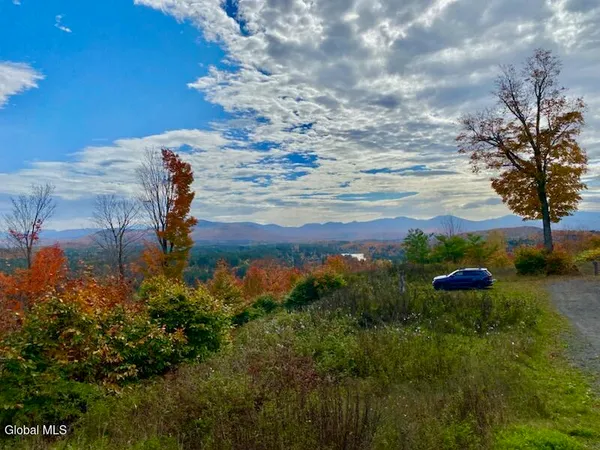 $149,999 | L9.000 L9.000 Palisade Parkway, Saranac Lake, NY 12983