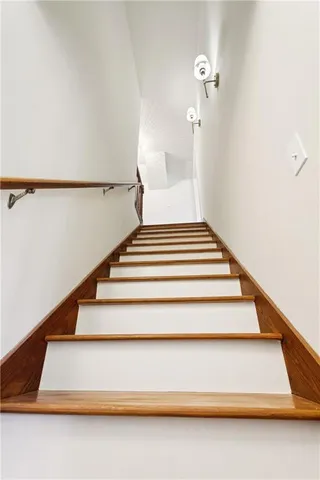 $2,500 | 514 Castain Drive, Mandeville, LA 70448