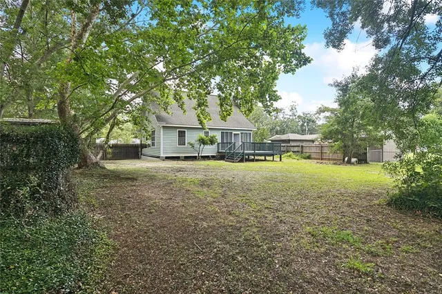 $2,500 | 514 Castain Drive, Mandeville, LA 70448