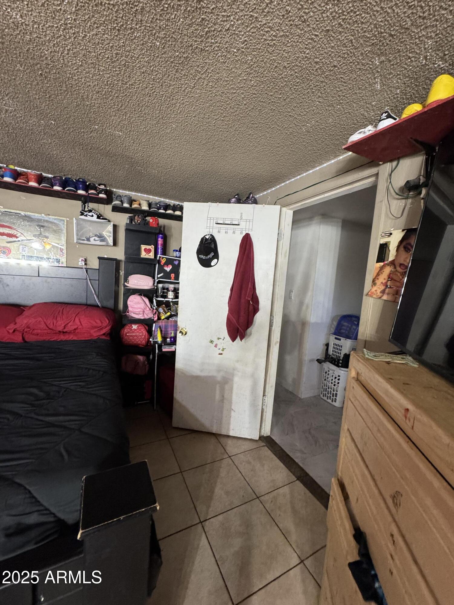 2425 West Papago Street Phoenix, AZ 85009 - Photo 11 of 16