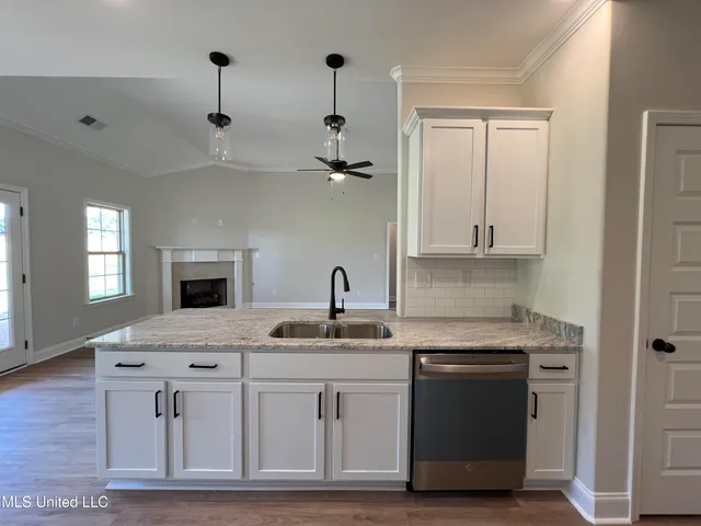 $421,900 | 2499 Scott Mdws Lane, Hernando, MS 38632