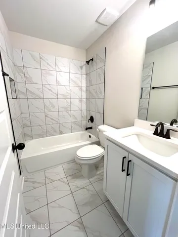 $421,900 | 2499 Scott Mdws Lane, Hernando, MS 38632