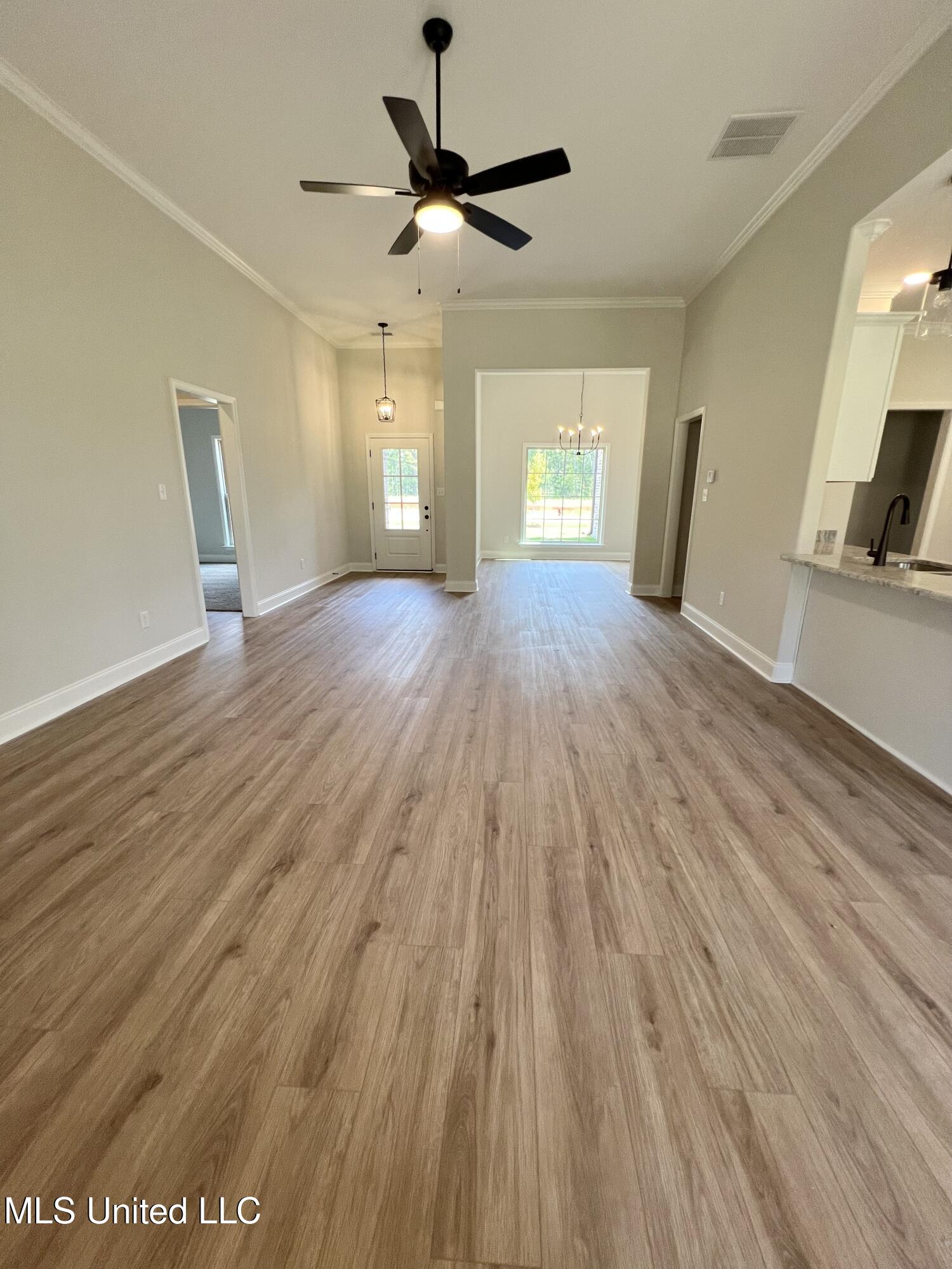 2499 Scott Mdws Lane Hernando, MS 38632 - Photo 9 of 22 IMG_3960