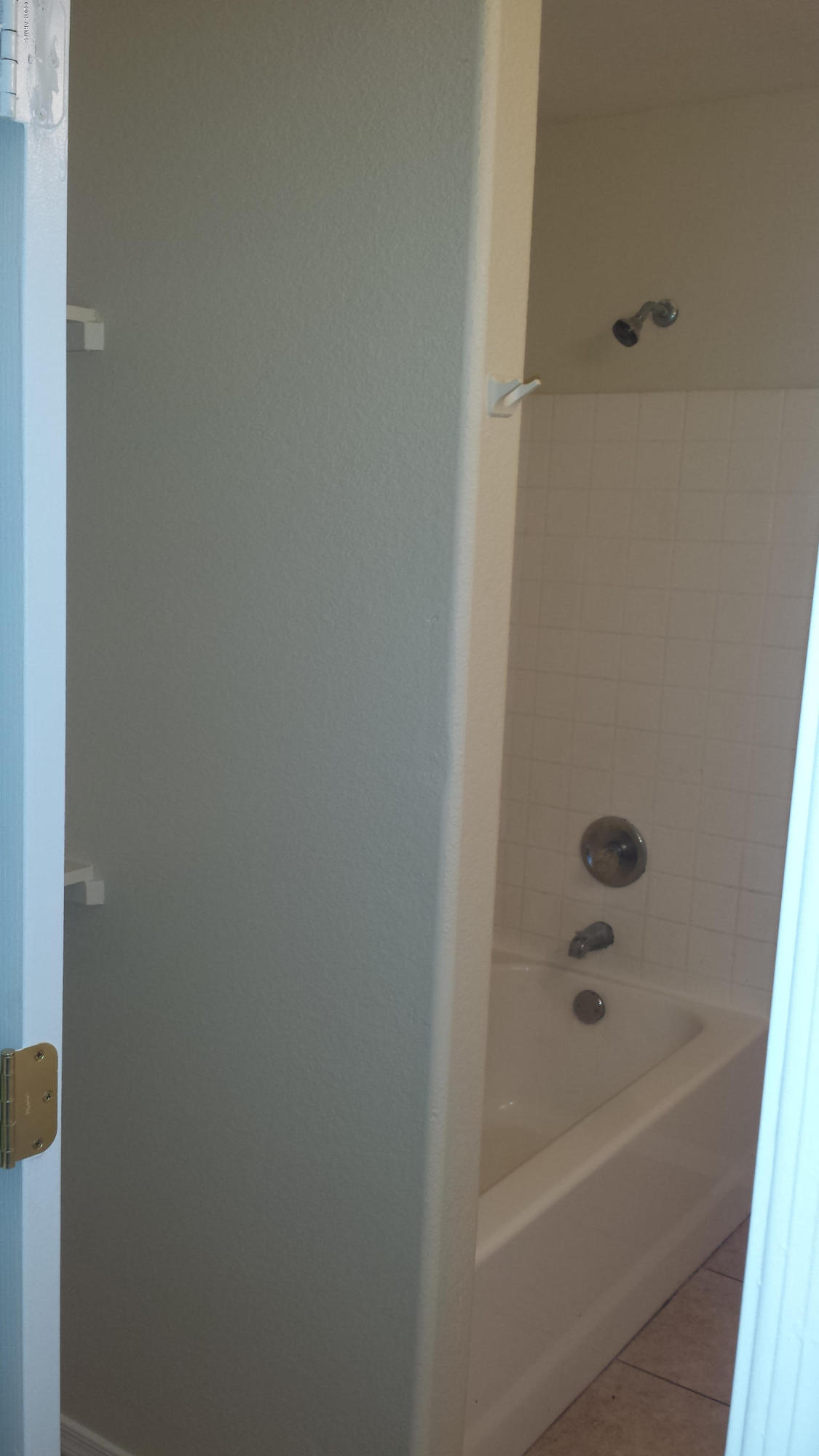 4422 West Cheery Lynn Road, Unit WOW Phoenix, AZ 85031 - Photo 13 of 34 20150126_134623