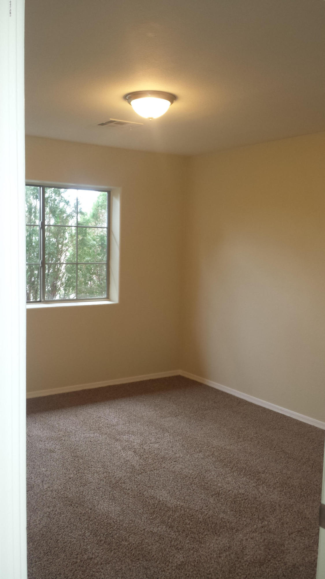 4422 West Cheery Lynn Road, Unit WOW Phoenix, AZ 85031 - Photo 15 of 34 20150126_134637