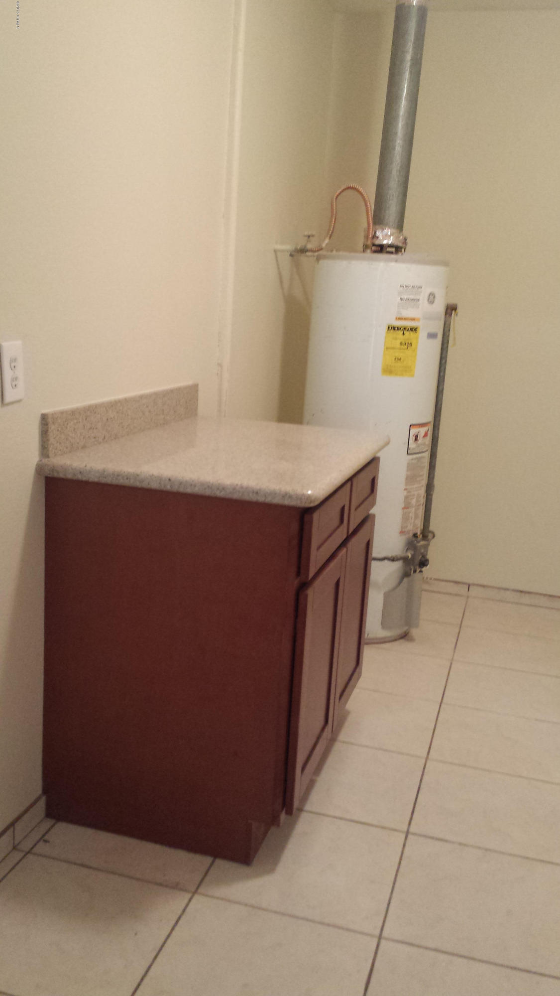 4422 West Cheery Lynn Road, Unit WOW Phoenix, AZ 85031 - Photo 2 of 34 20150126_133959