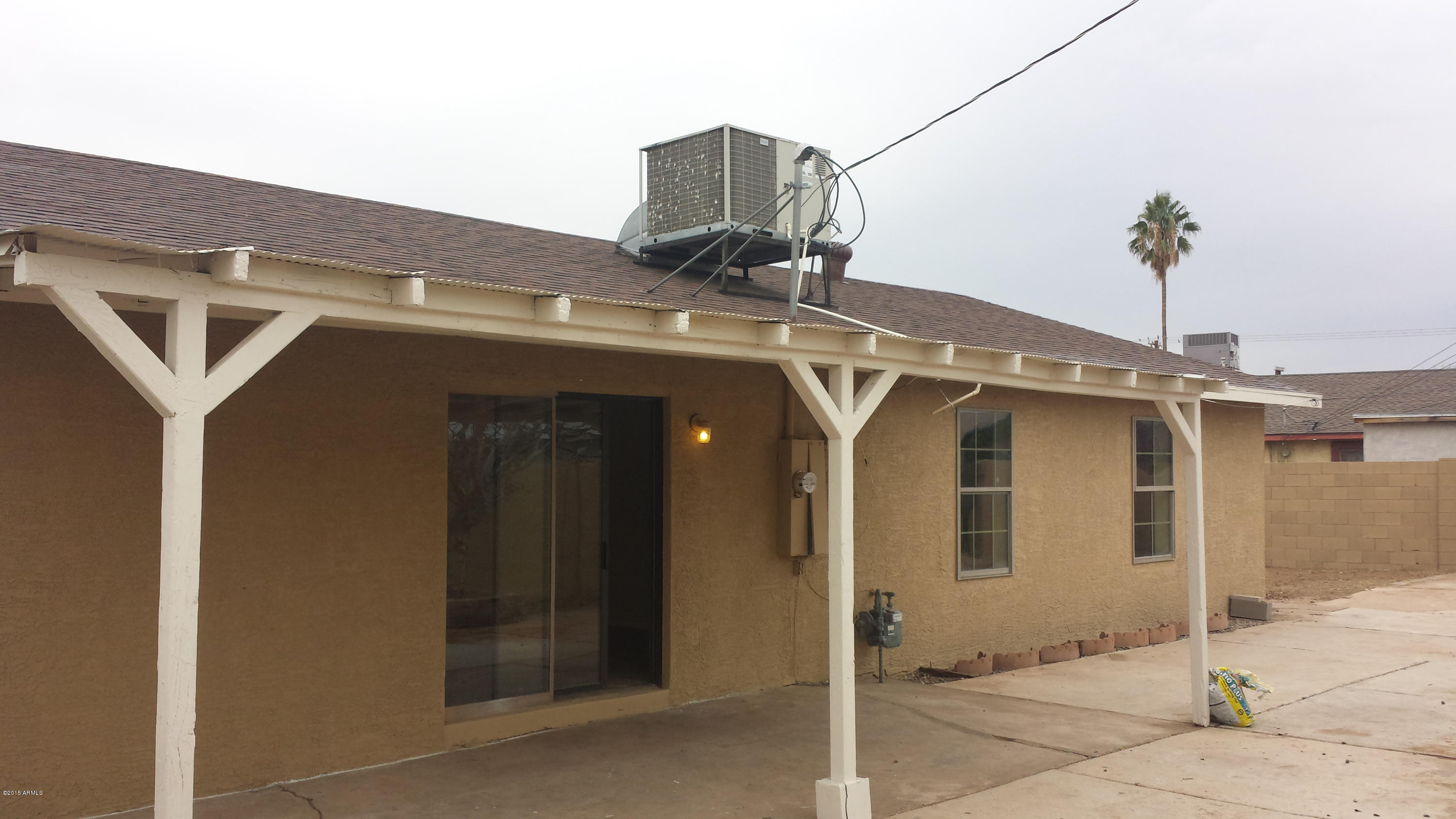 4422 West Cheery Lynn Road, Unit WOW Phoenix, AZ 85031 - Photo 26 of 34 20150126_134946
