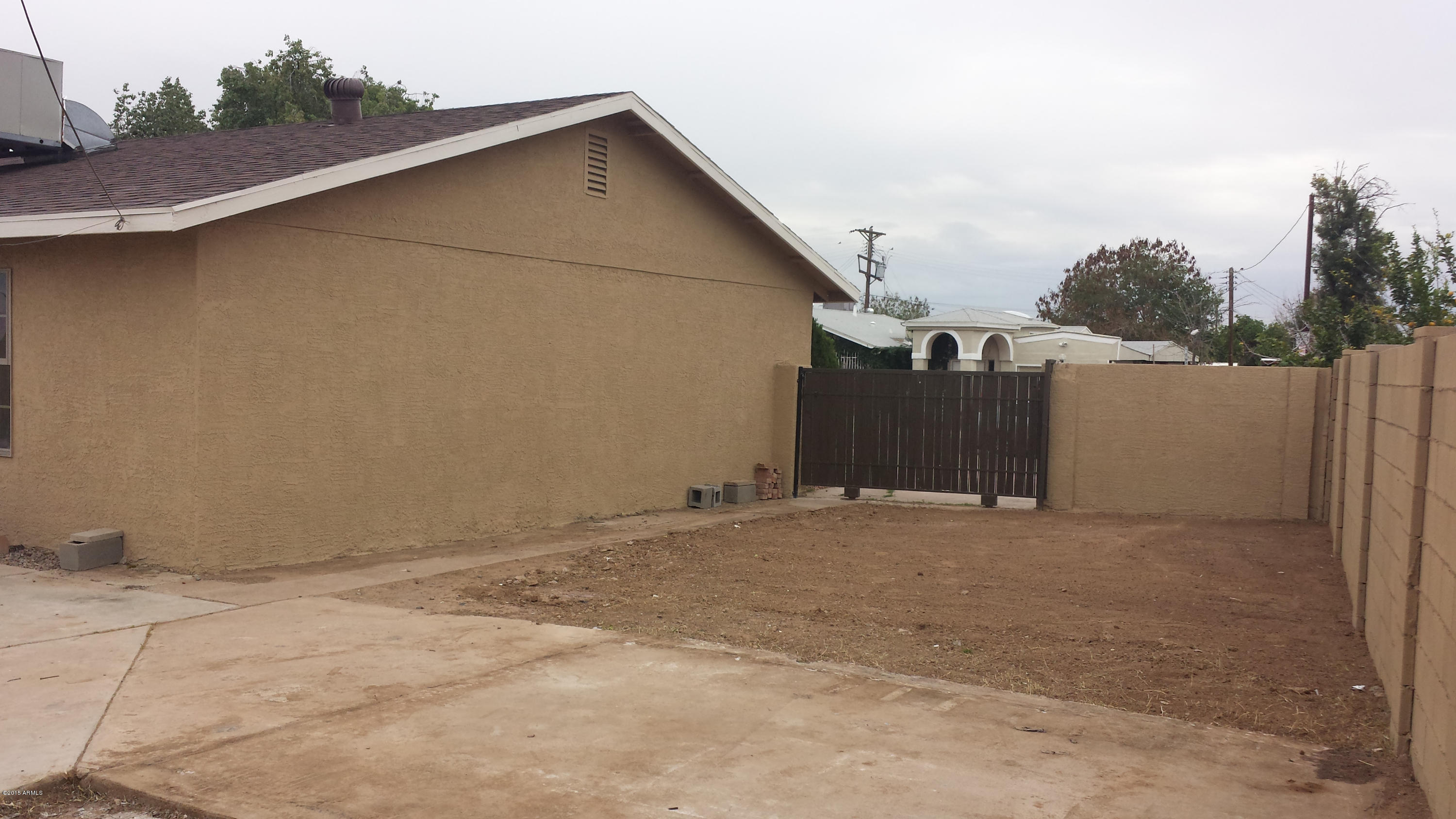 4422 West Cheery Lynn Road, Unit WOW Phoenix, AZ 85031 - Photo 28 of 34 20150126_135010