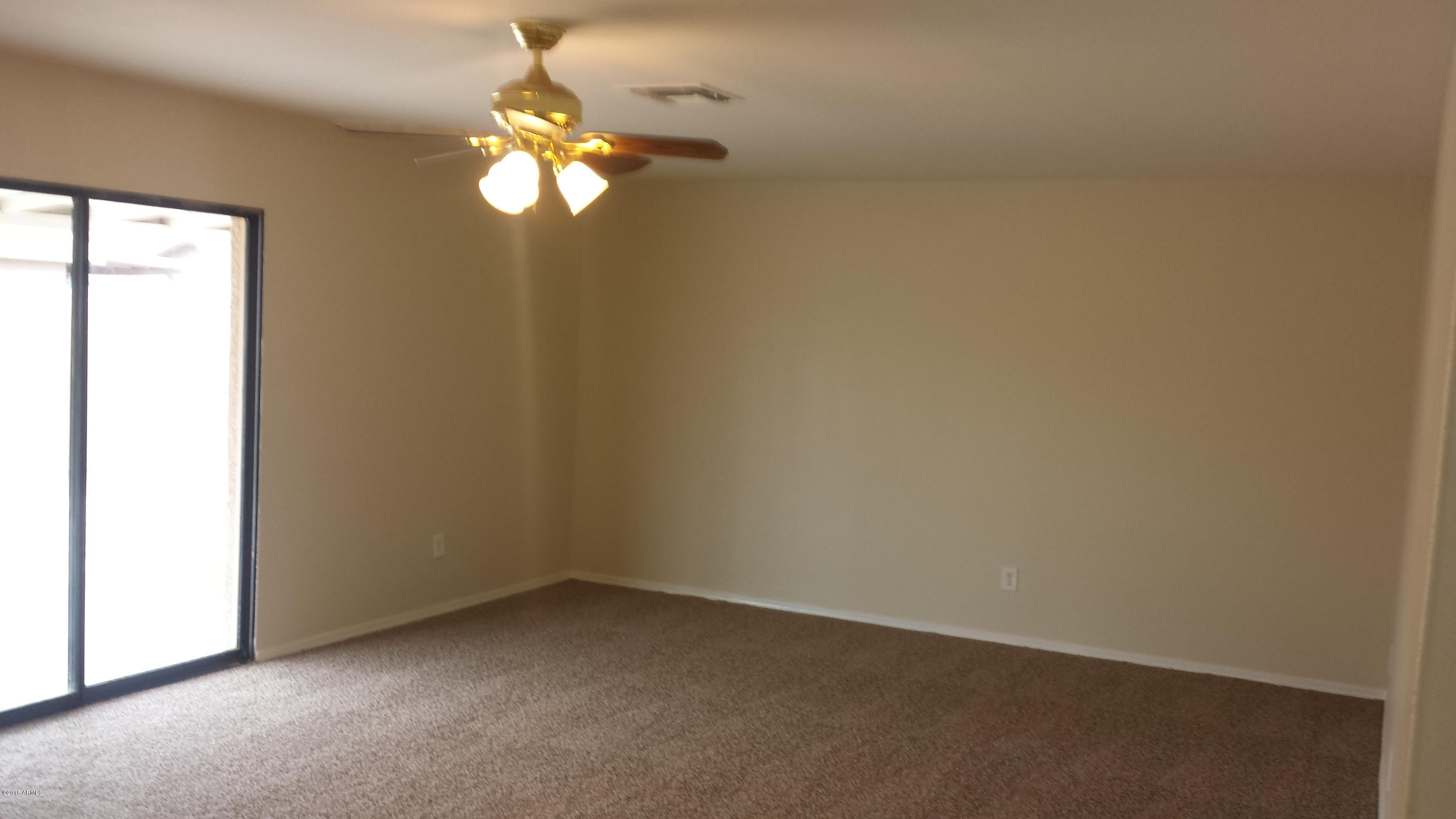 4422 West Cheery Lynn Road, Unit WOW Phoenix, AZ 85031 - Photo 30 of 34 20150126_135111
