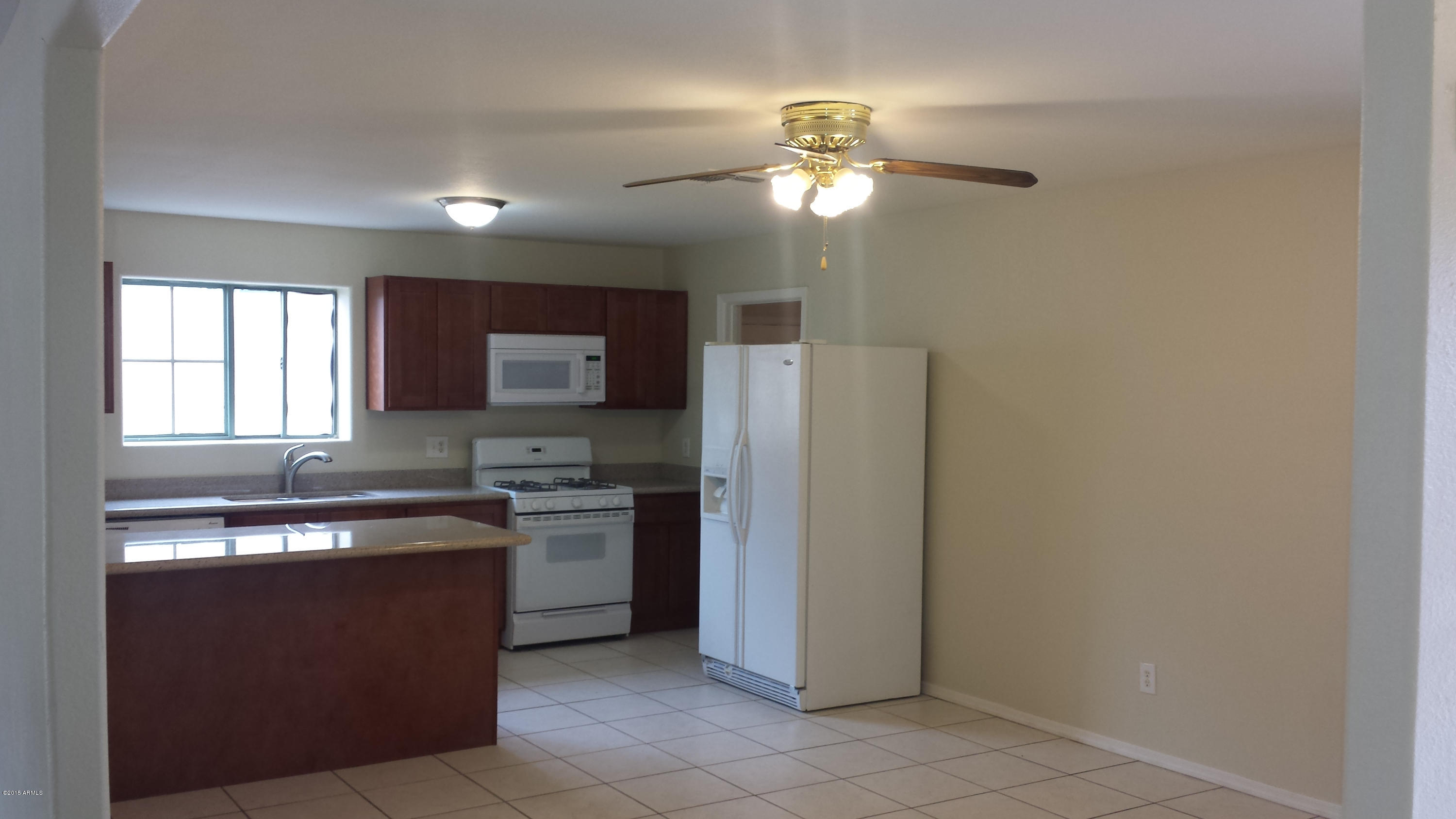 4422 West Cheery Lynn Road, Unit WOW Phoenix, AZ 85031 - Photo 32 of 34 20150126_135150