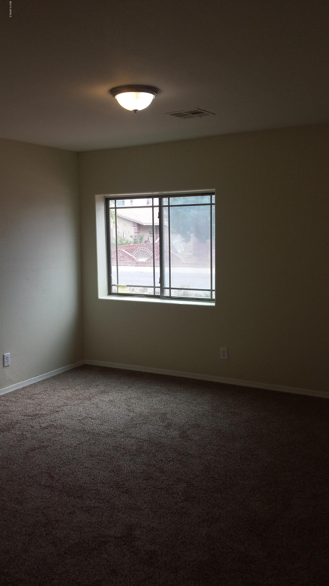 4422 West Cheery Lynn Road, Unit WOW Phoenix, AZ 85031 - Photo 7 of 34 20150126_134439