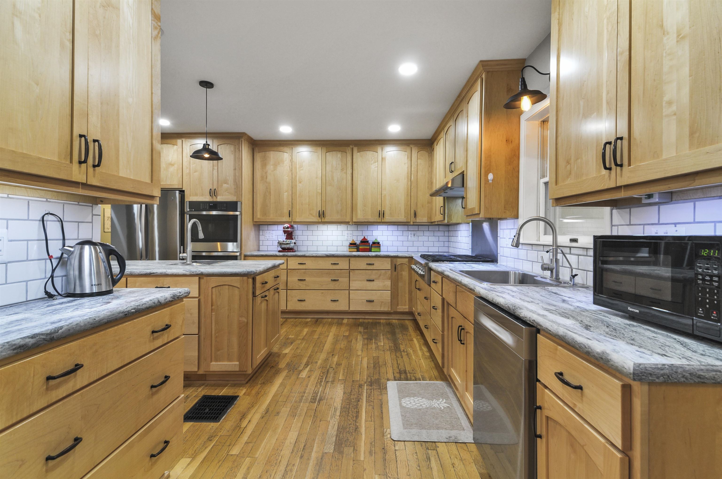 9901 South 41 Road Cadillac, MI 49601 - Photo 8 of 98