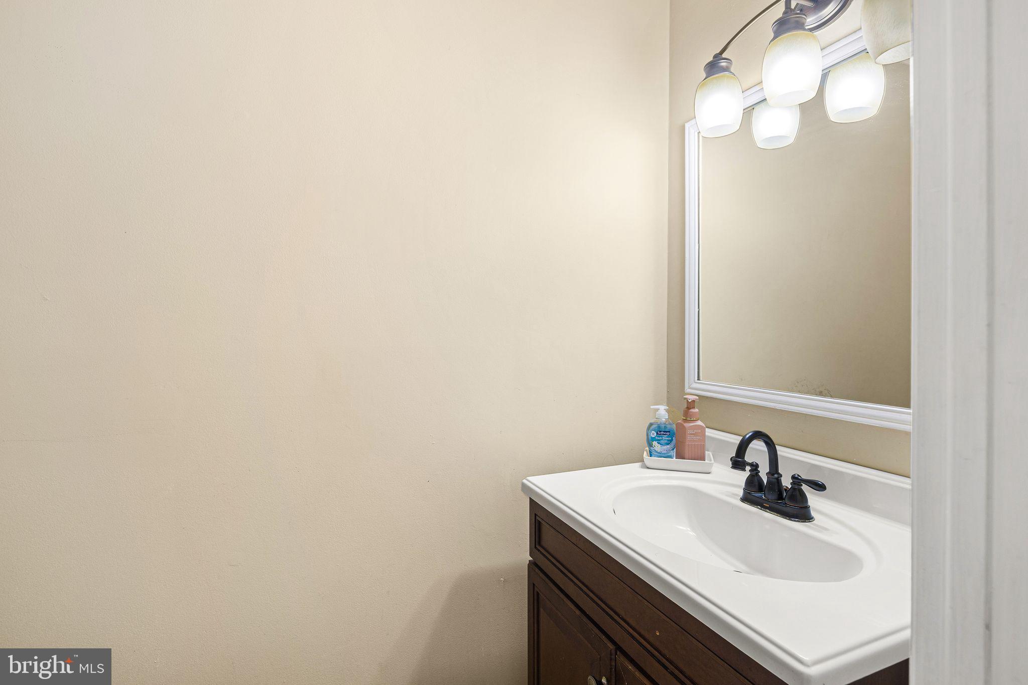 1485 Tarleton Place Warminster, PA 18974 - Photo 7 of 34 Half Bath (Main Level)