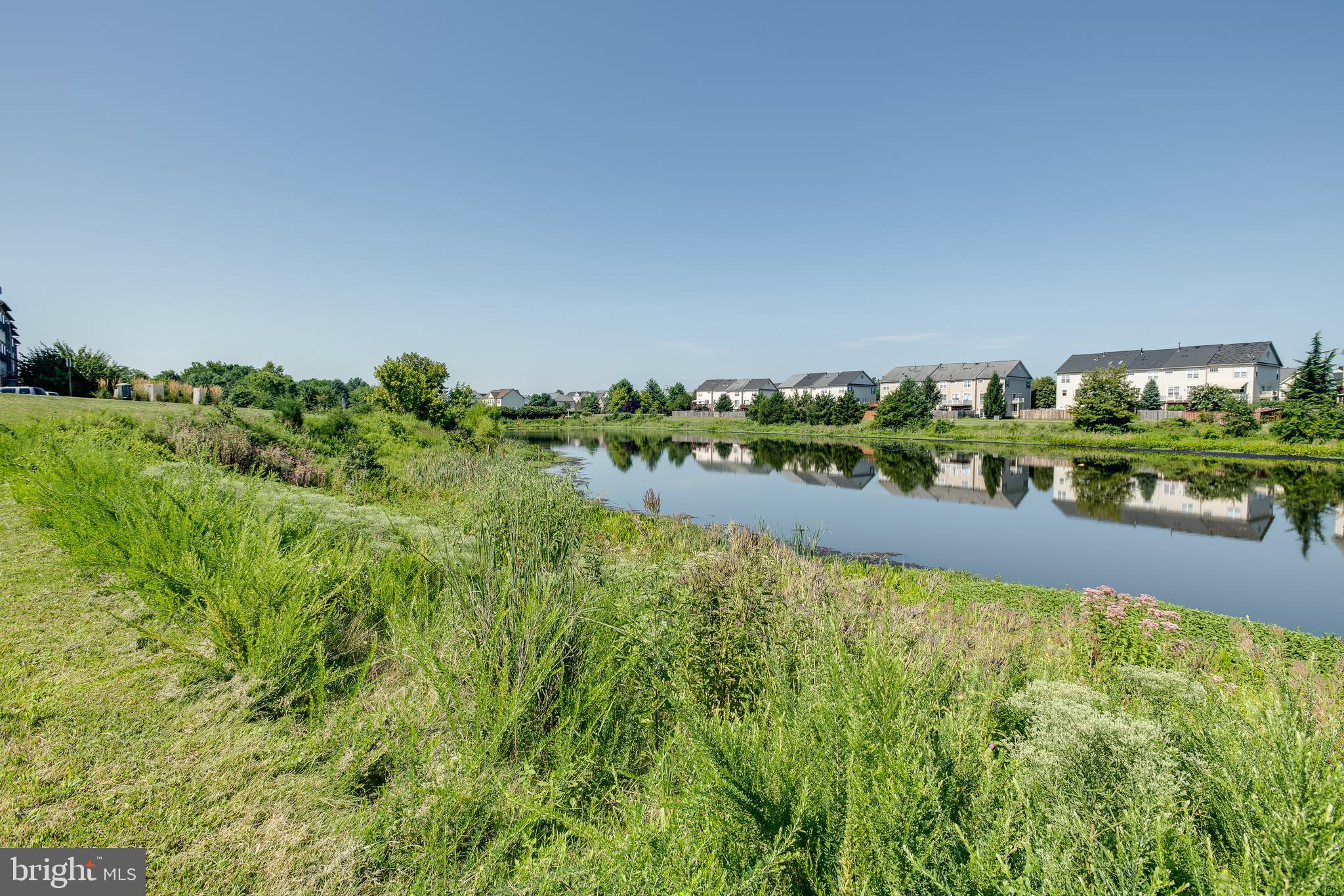 9177 Ribbon Falls Loop Bristow, VA 20136 - Photo 2 of 52 Walking distance to lake