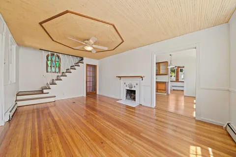 $499,000 | 14 L Street, Hull, MA 02045