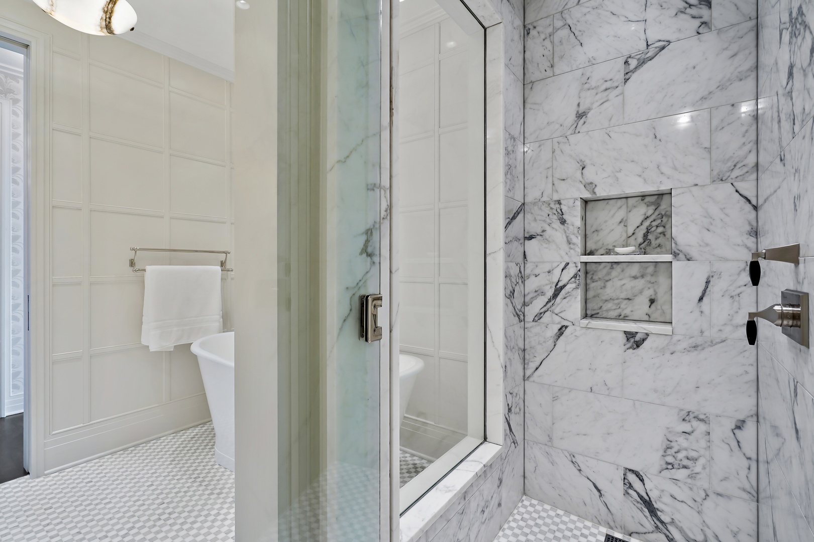 159 East Walton Place, Unit 14A Chicago, IL 60611 - Photo 27 of 28