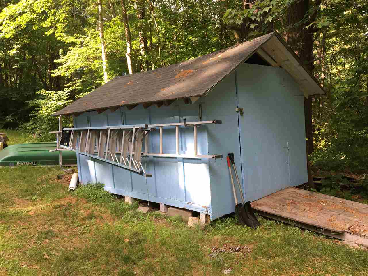 262 Hampstead Road Derry, NH 03038 - Photo 5 of 22