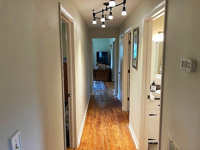 103 Young Road Johnson City, TN 37604 - Photo 23 of 39 IMG_7882